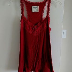 Red Lace Trimmed Tank sz L